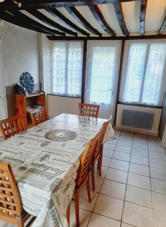 Gites De La Petite Suisse Clecy Bagian luar foto