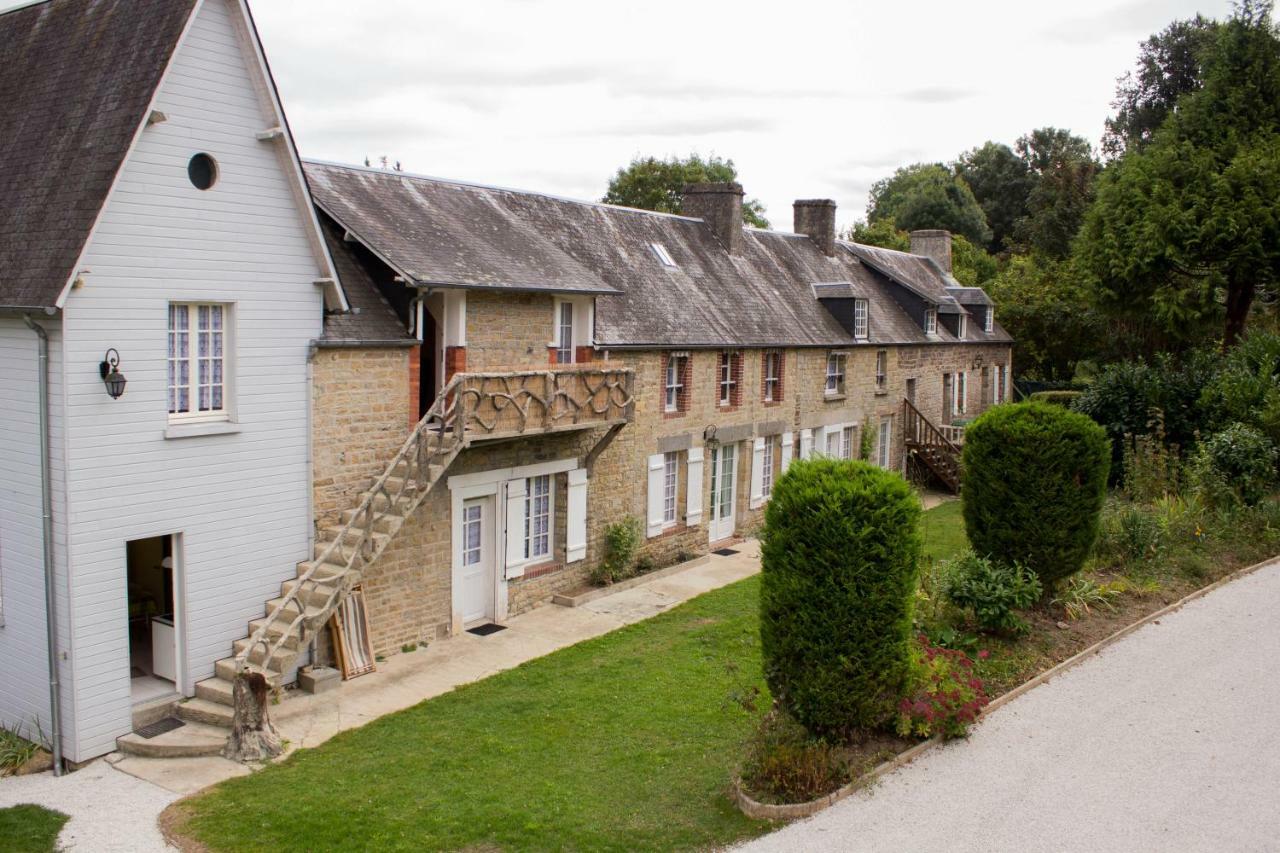 Gites De La Petite Suisse Clecy Bagian luar foto